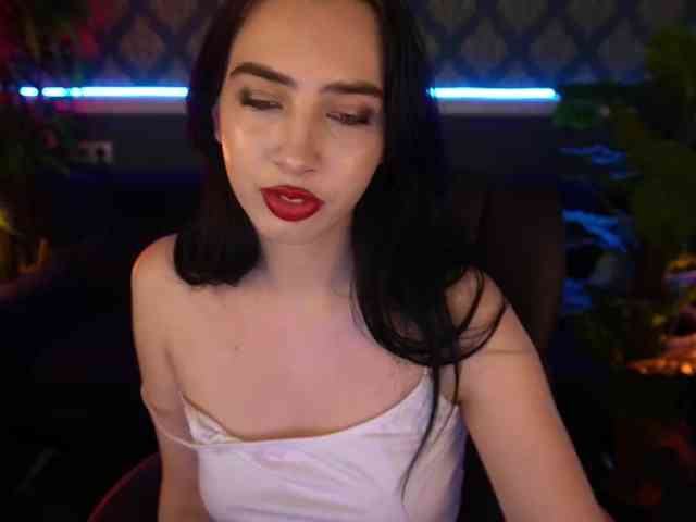 WildKittenX webcam