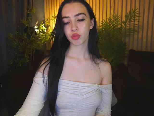 WildKittenX webcam