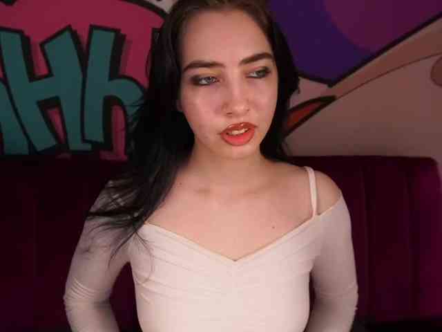 WildKittenX webcam