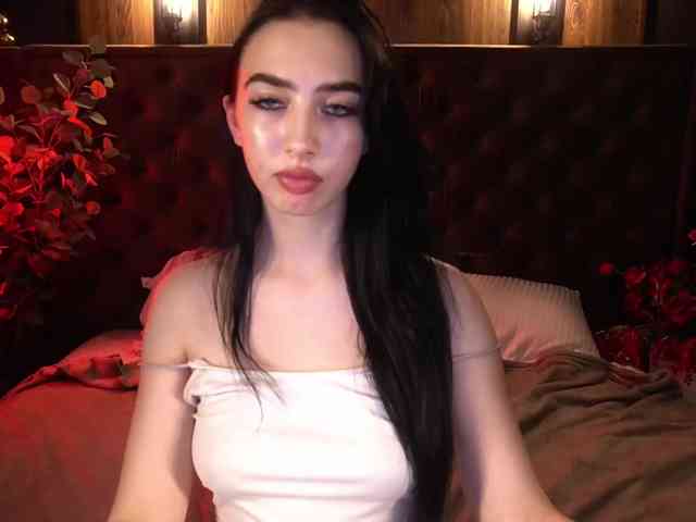 WildKittenX webcam