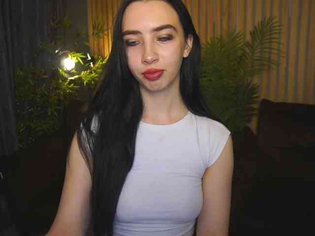 WildKittenX webcam