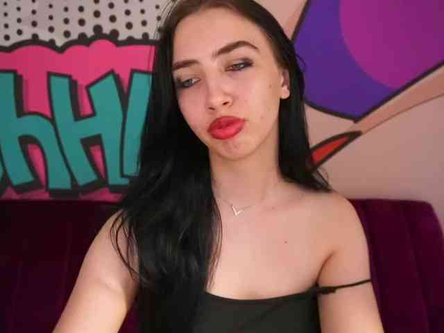 WildKittenX webcam