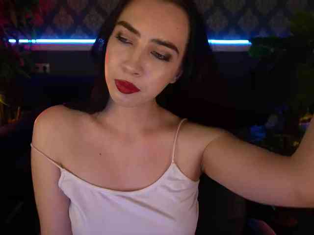 WildKittenX webcam