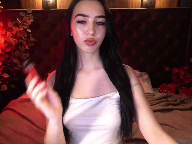 WildKittenX webcam