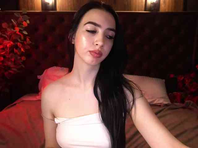 WildKittenX webcam