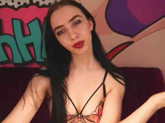 WildKittenX webcam