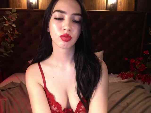 WildKittenX webcam