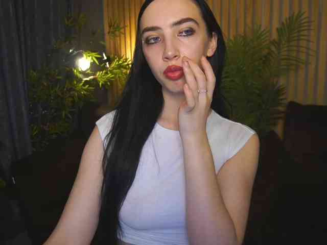 WildKittenX webcam
