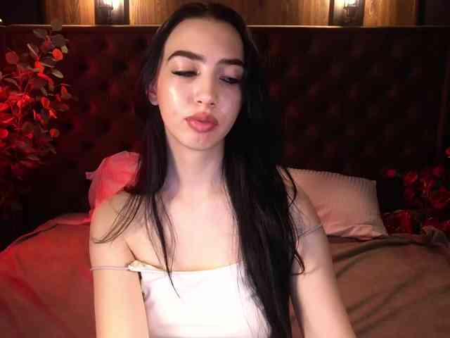WildKittenX webcam