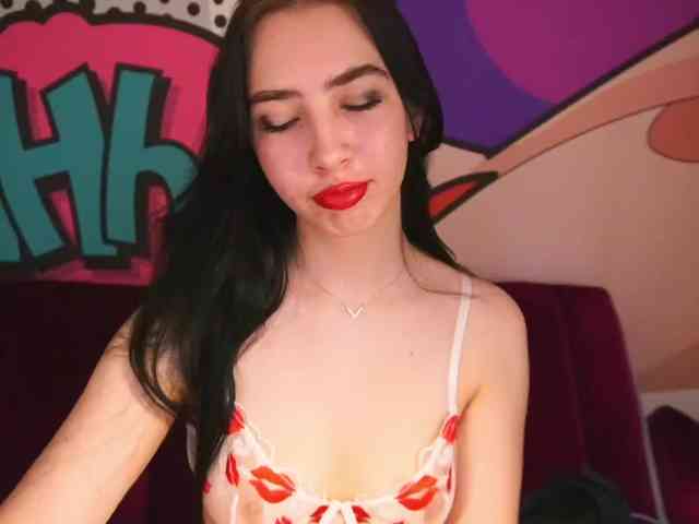 WildKittenX webcam