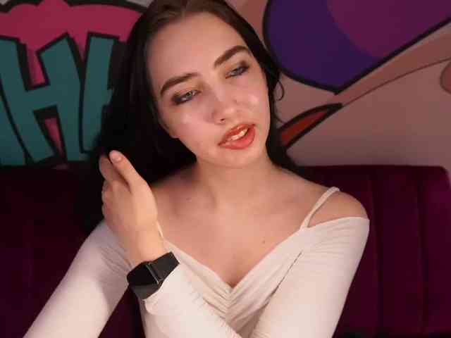 WildKittenX webcam