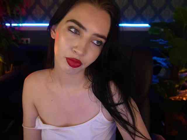 WildKittenX webcam
