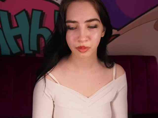 Модель: WildKittenX