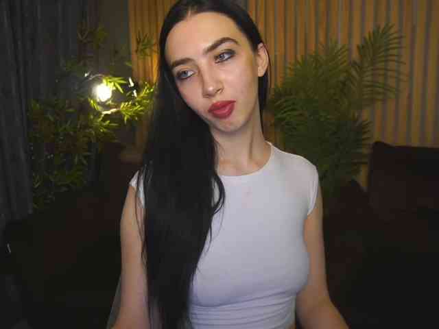 WildKittenX webcam