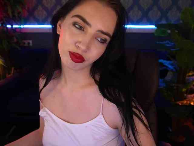 WildKittenX webcam