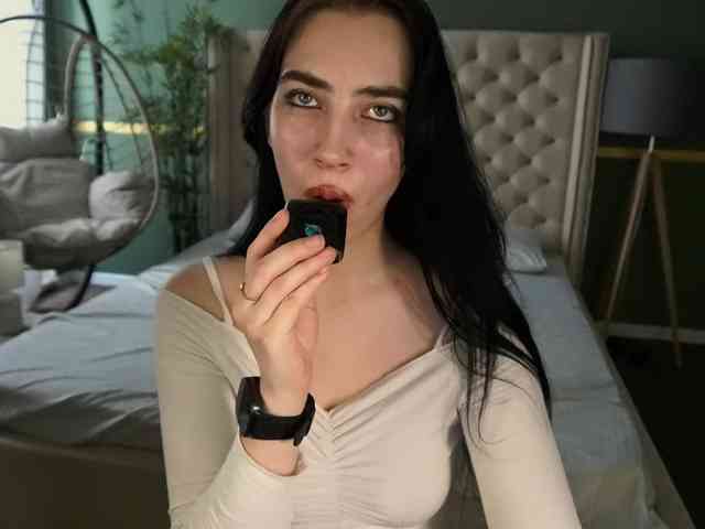 WildKittenX webcam
