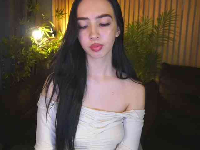 WildKittenX webcam