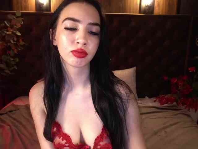 WildKittenX webcam