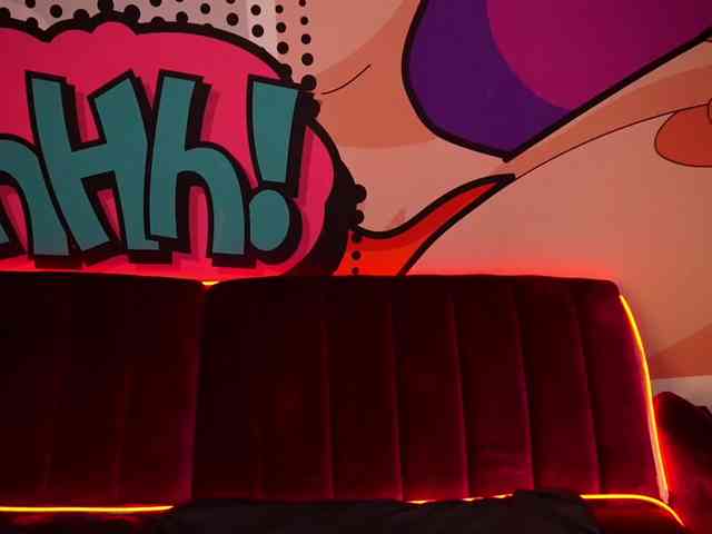WildKittenX webcam