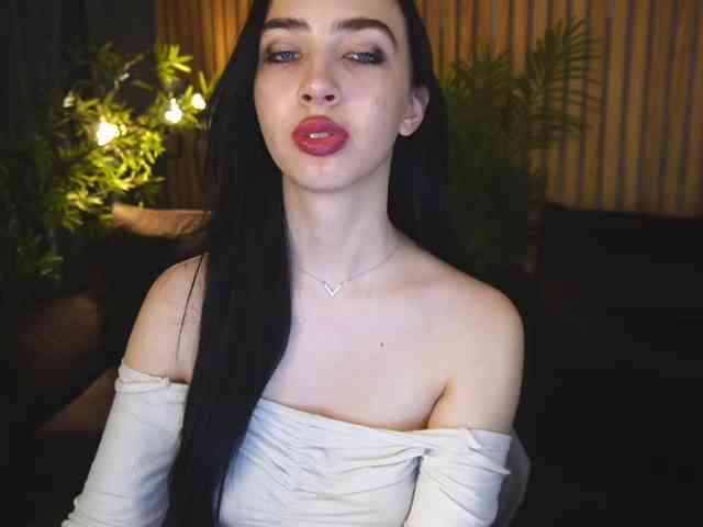 WildKittenX webcam