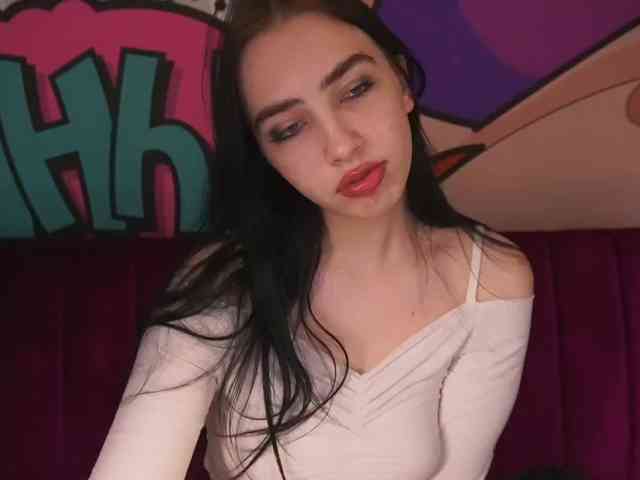 WildKittenX webcam