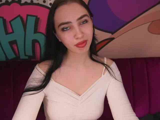 WildKittenX webcam