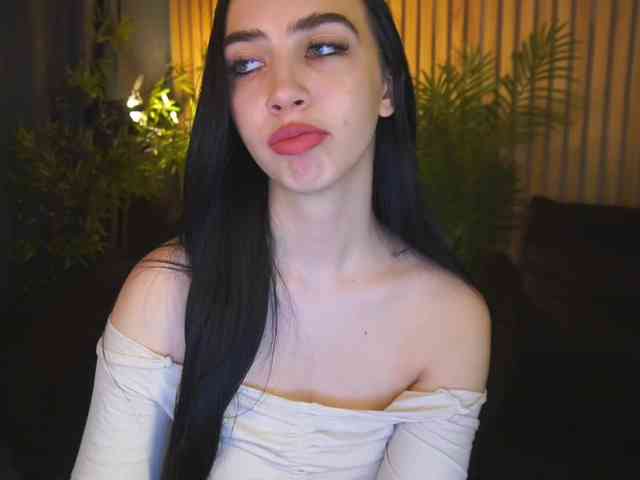 WildKittenX webcam
