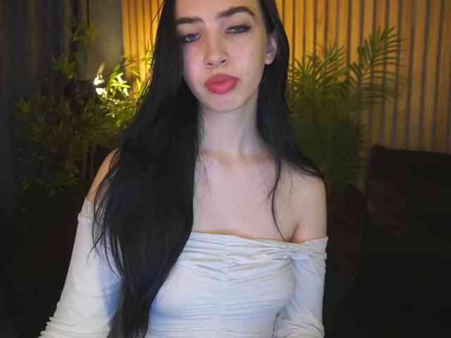 WildKittenX webcam