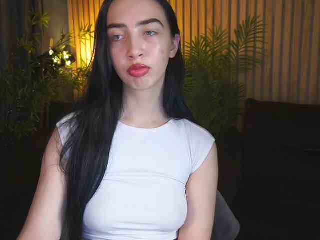 WildKittenX webcam