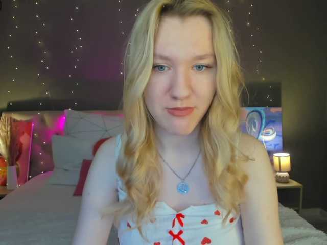  Mariel-Brown chat room