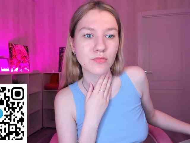 Mariel-Brown webcam