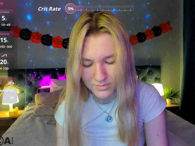 Mariel-Brown webcam