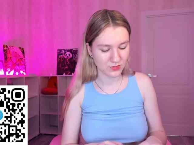 Mariel-Brown webcam