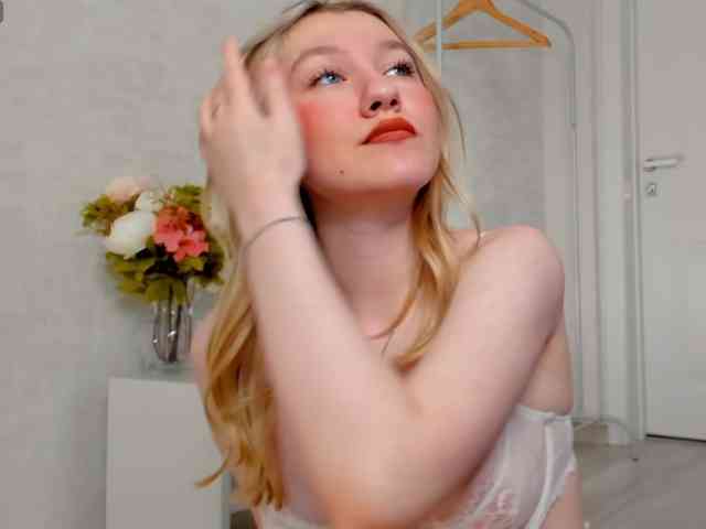 Mariel-Brown Mariel-Brown