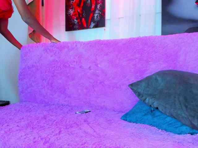 hotties-kittens webcam