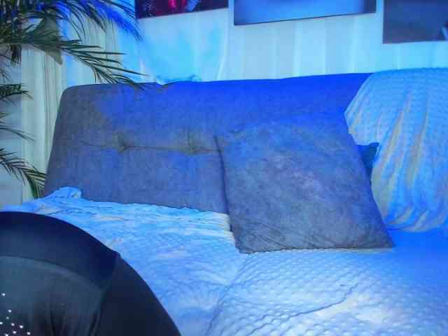 hotties-kittens webcam