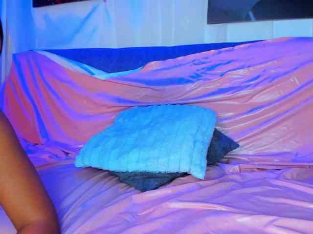 hotties-kittens webcam