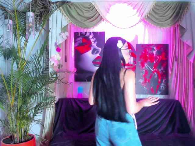 hotties-kittens webcam