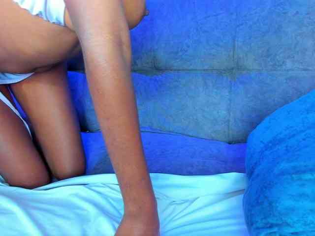 hotties-kittens webcam