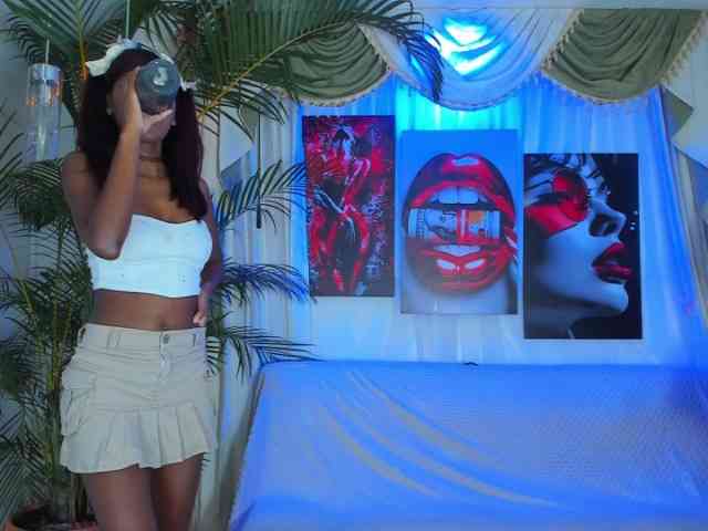 hotties-kittens webcam