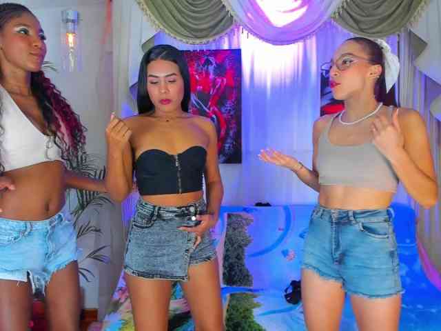 hotties-kittens webcam