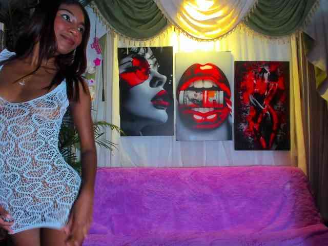 hotties-kittens webcam