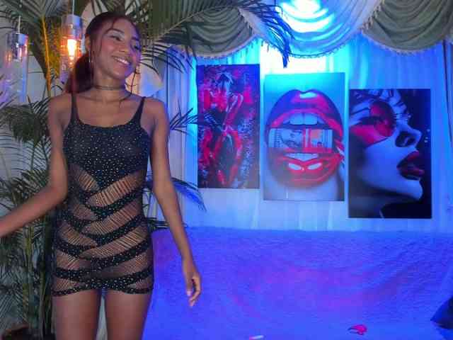 hotties-kittens webcam