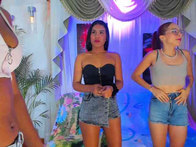 hotties-kittens webcam