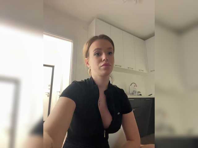 cute-bitch from BongaCams is Freechat