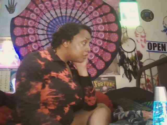 GardeniaFields Live Webcam on BongaCams