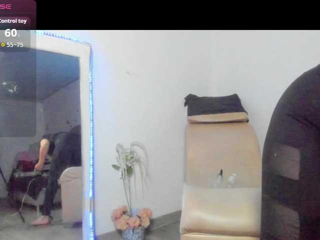  SheraMilf chat room