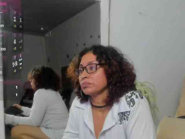 SheraMilf