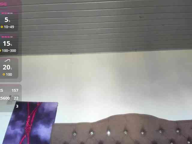 SheraMilf webcam
