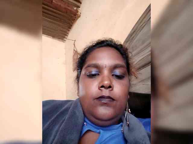 Indiantwist Live Webcam on BongaCams